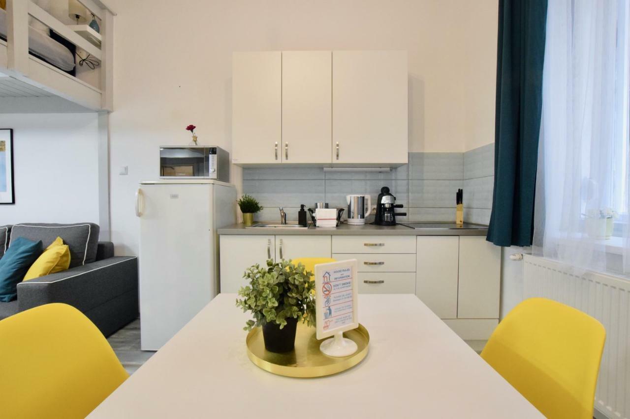 Standard Apartment By Hi5 - Akacfa 59 Budapest Exteriör bild