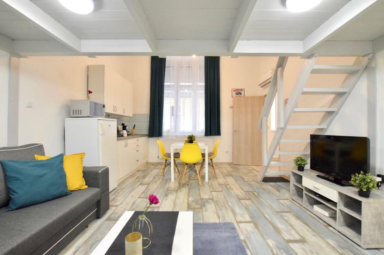 Standard Apartment By Hi5 - Akacfa 59 Budapest Exteriör bild