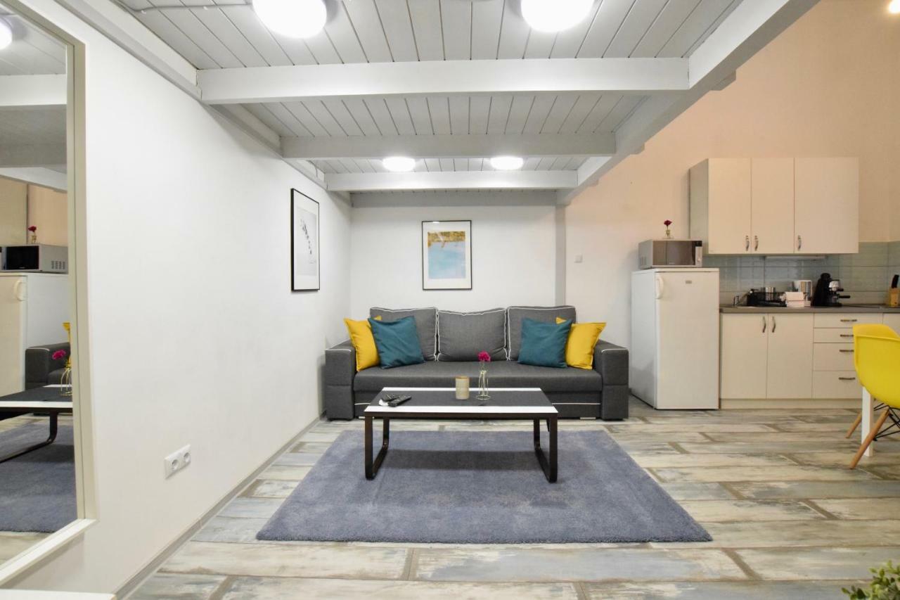 Standard Apartment By Hi5 - Akacfa 59 Budapest Exteriör bild